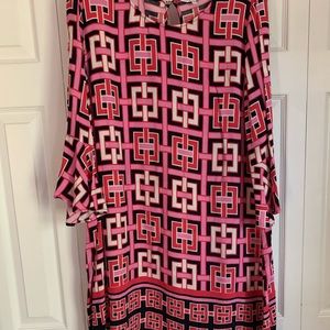 Pink dress geometric shape size 16